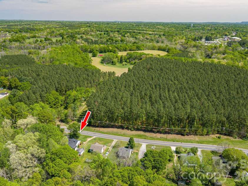 515 Polkville Road, Shelby, NC 28150.  MLS# CAR4367669, YatesRealty ID 15563. 