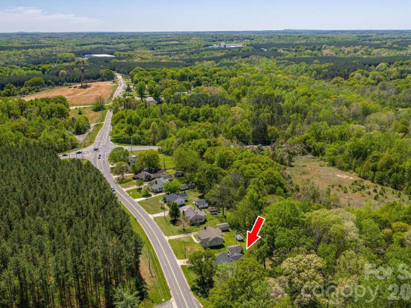 515 Polkville Road, Shelby, NC 28150.  MLS# CAR4367669, YatesRealty ID 15563. 