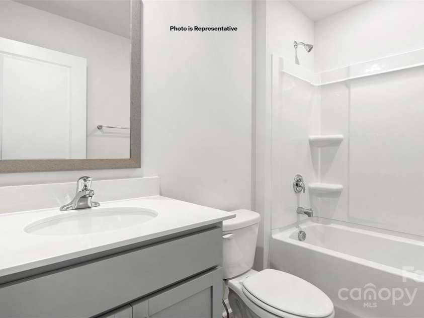 1411 5th Street Drive, Hickory, NC 28601.  MLS# CAR4214054, YatesRealty ID 15565. 