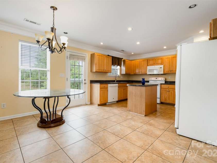 170 Glenn Allen Road, Mooresville, NC 28115.  MLS# CAR4259372, YatesRealty ID 15566. 