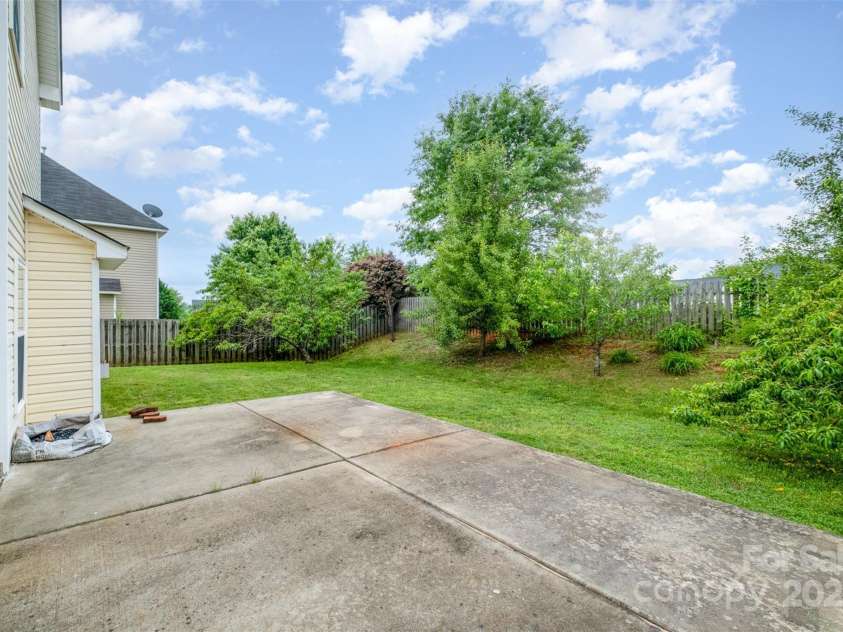 170 Glenn Allen Road, Mooresville, NC 28115.  MLS# CAR4259372, YatesRealty ID 15566. 