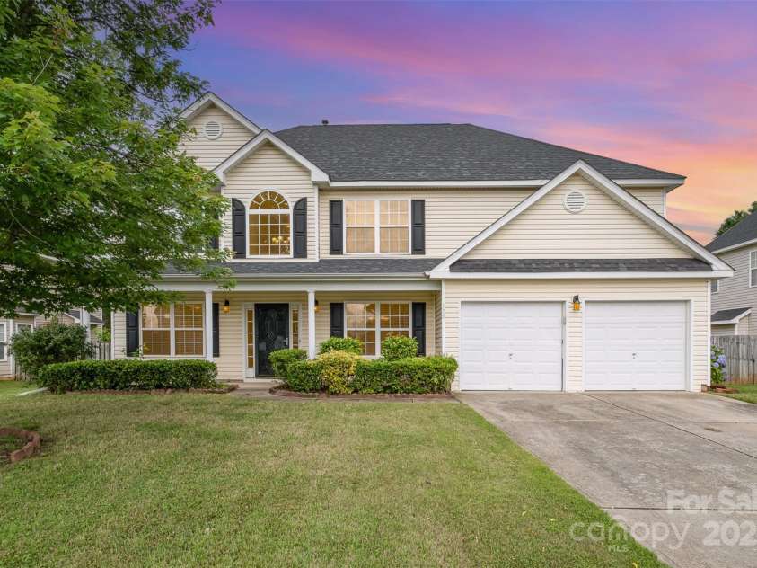 170 Glenn Allen Road, Mooresville, NC 28115.  MLS# CAR4259372, YatesRealty ID 15566. 
