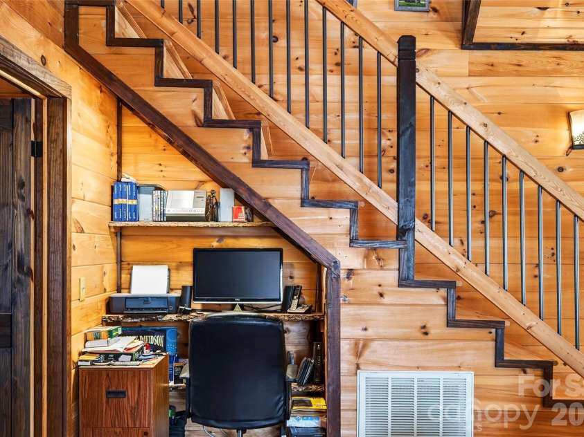 437 Cinnamon Ridge Road, Rutherfordton, NC 28139.  MLS# CAR4359643, YatesRealty ID 15566. 