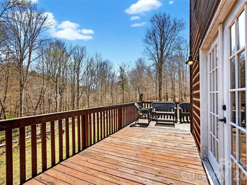437 Cinnamon Ridge Road, Rutherfordton, NC 28139.  MLS# CAR4359643, YatesRealty ID 15566. 