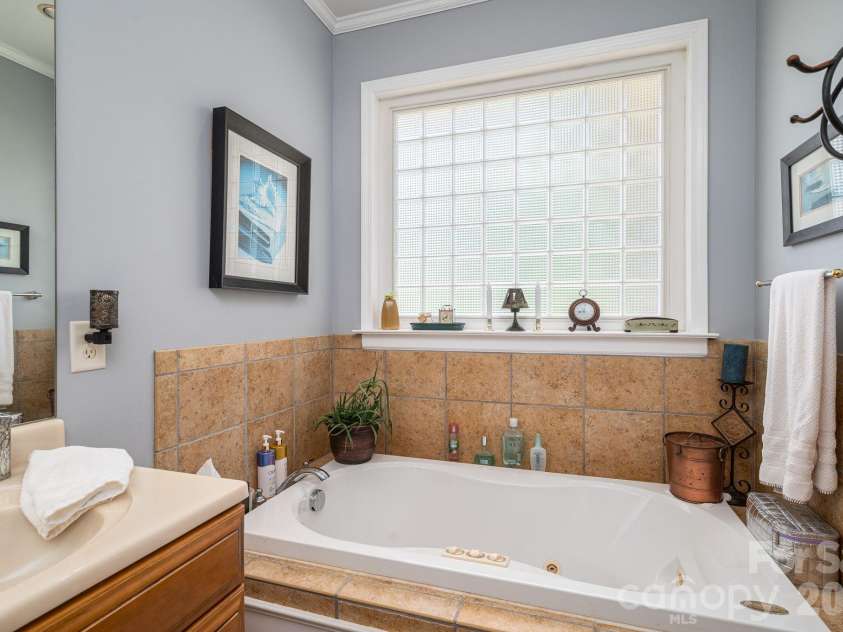 1855 Jetton Drive, Vale, NC 28168.  MLS# CAR4406403, YatesRealty ID 15567. 