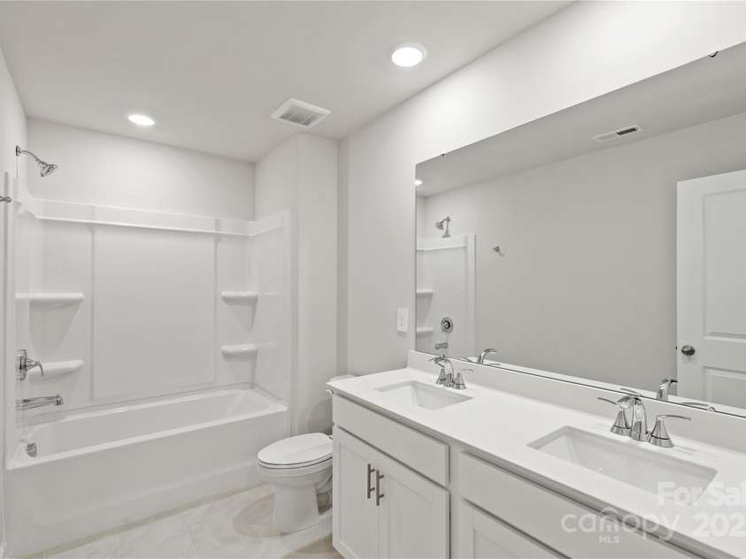 117 Obadiah Court, Troutman, NC 28115.  MLS# CAR4234552, YatesRealty ID 15568. 