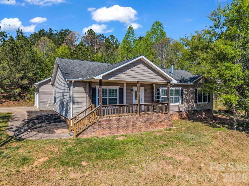 426 River Road, Rutherfordton, NC 28139.  MLS# CAR4368620, YatesRealty ID 15568. 