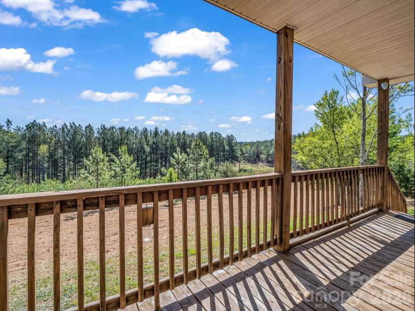 426 River Road, Rutherfordton, NC 28139.  MLS# CAR4368620, YatesRealty ID 15568. 