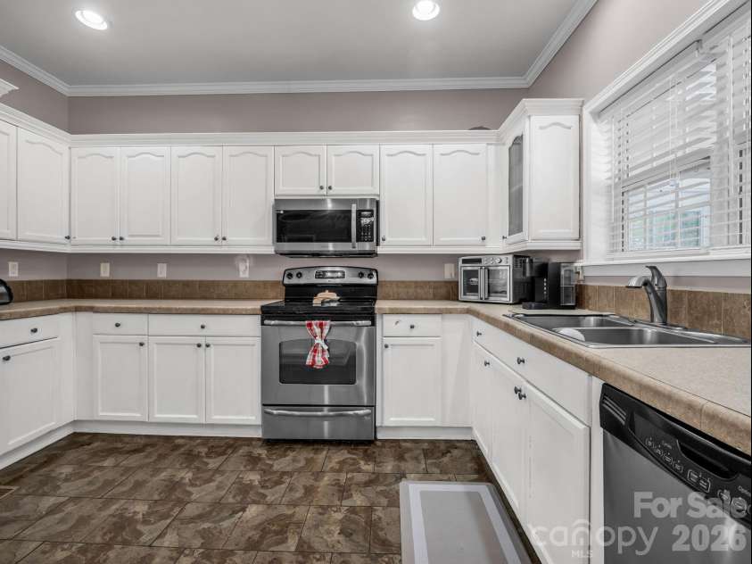 426 River Road, Rutherfordton, NC 28139.  MLS# CAR4368620, YatesRealty ID 15568. 