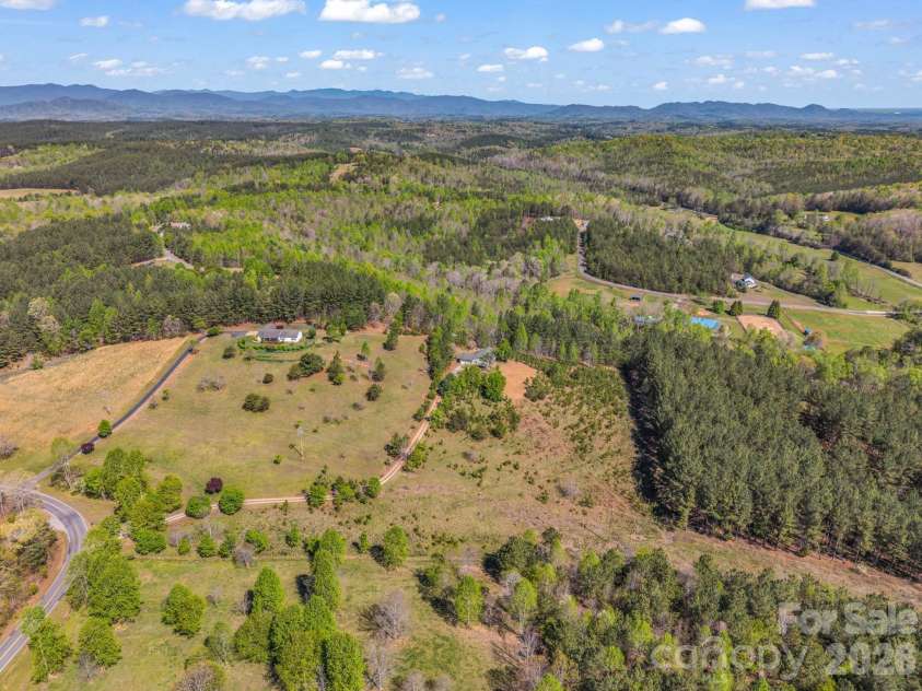 426 River Road, Rutherfordton, NC 28139.  MLS# CAR4368620, YatesRealty ID 15568. 