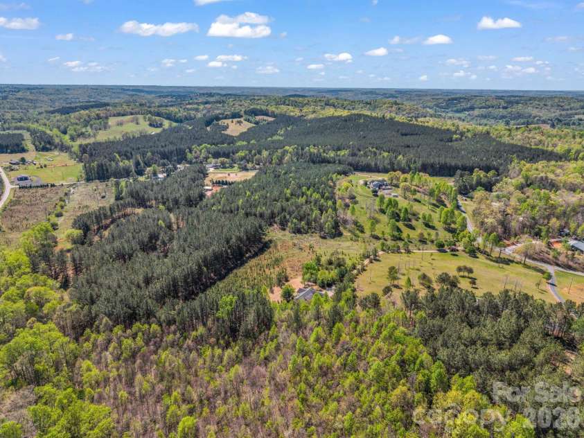 426 River Road, Rutherfordton, NC 28139.  MLS# CAR4368620, YatesRealty ID 15568. 