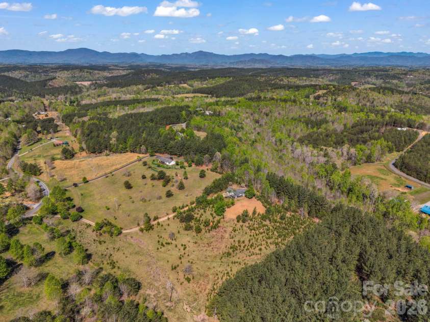 426 River Road, Rutherfordton, NC 28139.  MLS# CAR4368620, YatesRealty ID 15568. 