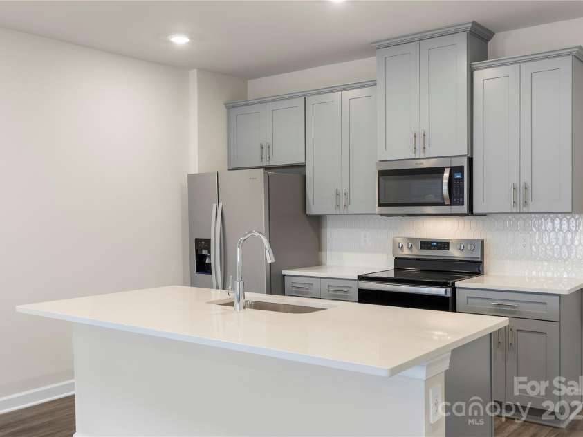 104 Ciara Place, Mooresville, NC 28117.  MLS# CAR4234546, YatesRealty ID 15569. 