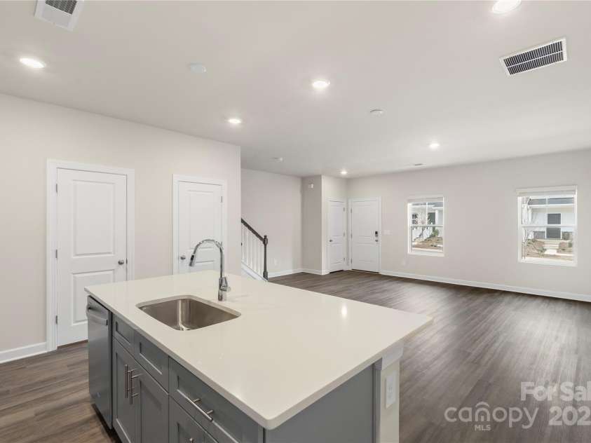 104 Ciara Place, Mooresville, NC 28117.  MLS# CAR4234546, YatesRealty ID 15569. 