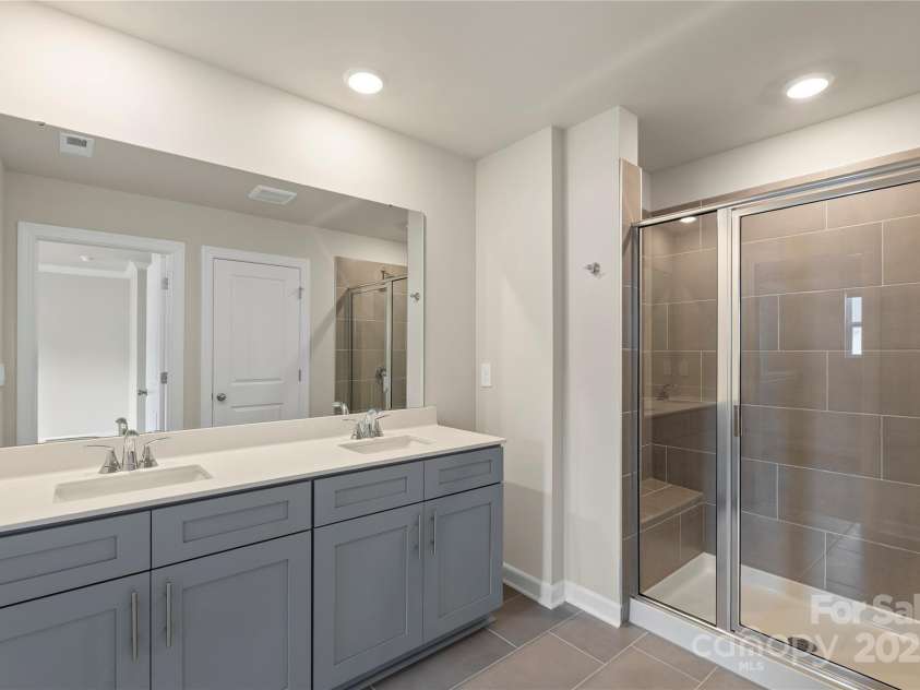 104 Ciara Place, Mooresville, NC 28117.  MLS# CAR4234546, YatesRealty ID 15569. 