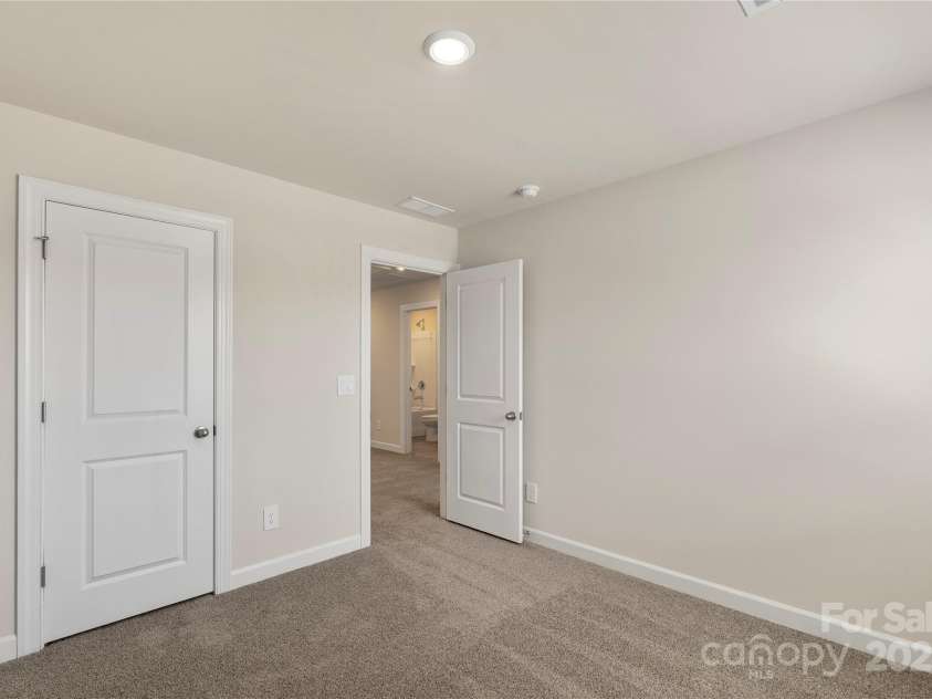 104 Ciara Place, Mooresville, NC 28117.  MLS# CAR4234546, YatesRealty ID 15569. 