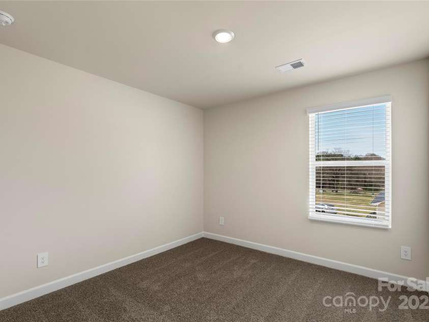 104 Ciara Place, Mooresville, NC 28117.  MLS# CAR4234546, YatesRealty ID 15569. 