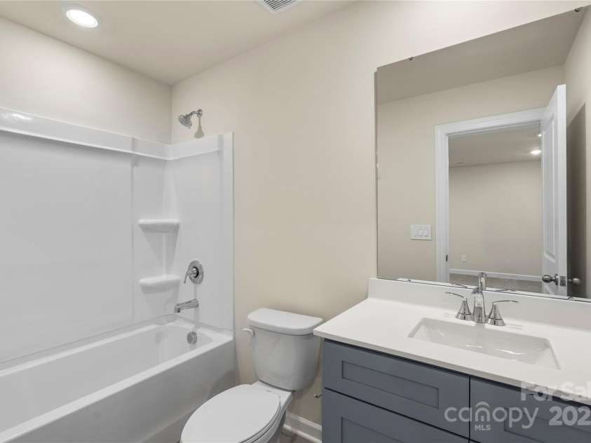 104 Ciara Place, Mooresville, NC 28117.  MLS# CAR4234546, YatesRealty ID 15569. 