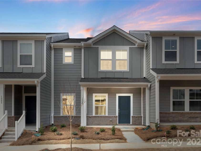 104 Ciara Place, Mooresville, NC 28117.  MLS# CAR4234546, YatesRealty ID 15569. 