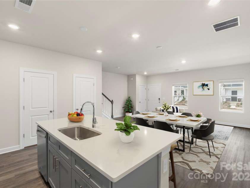 104 Ciara Place, Mooresville, NC 28117.  MLS# CAR4234546, YatesRealty ID 15569. 