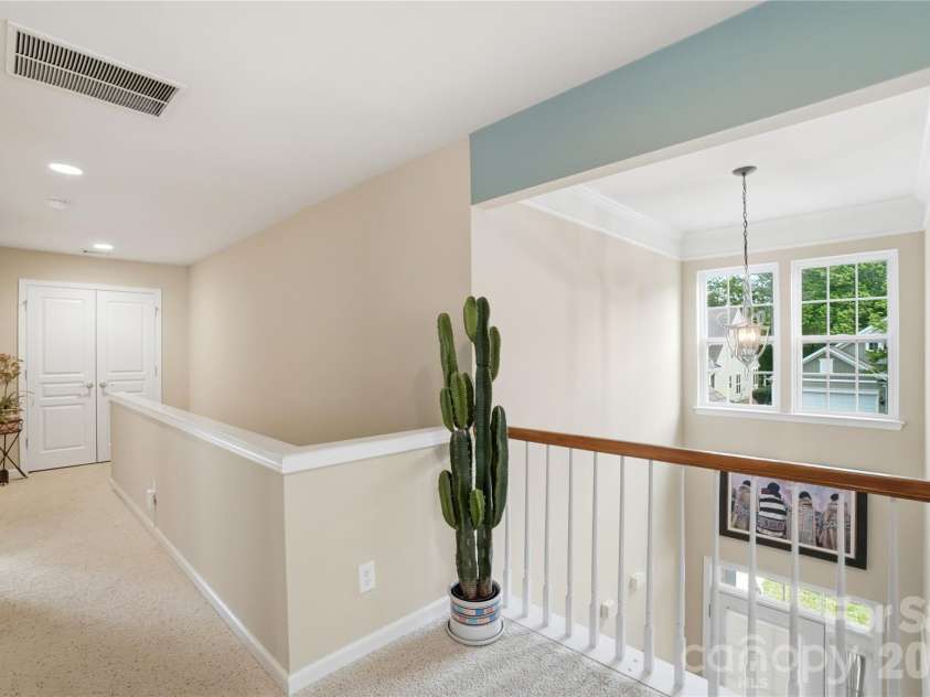 10469 Scotland Avenue, Fort Mill, SC 29707.  MLS# CAR4369452, YatesRealty ID 15570. Loft Space