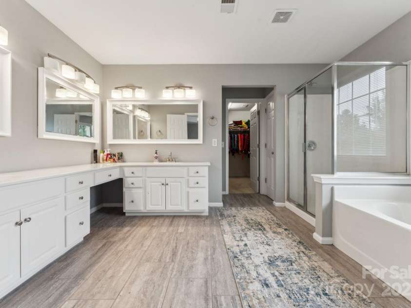 8709 Barrelli Court, Charlotte, NC 28277.  MLS# CAR4252155, YatesRealty ID 15571. 