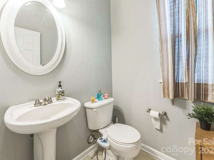 8709 Barrelli Court, Charlotte, NC 28277.  MLS# CAR4252155, YatesRealty ID 15571. 