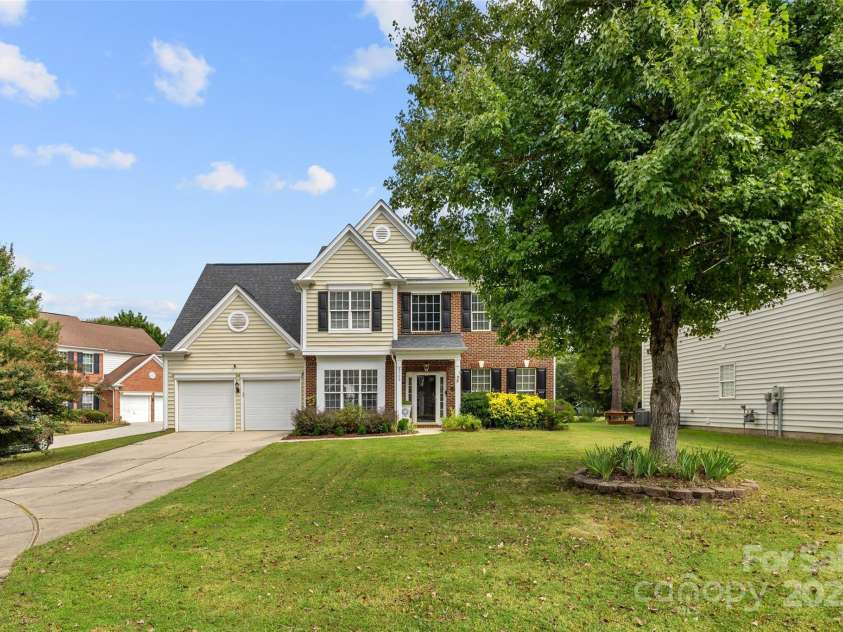 8709 Barrelli Court, Charlotte, NC 28277.  MLS# CAR4299344, YatesRealty ID 15571. 