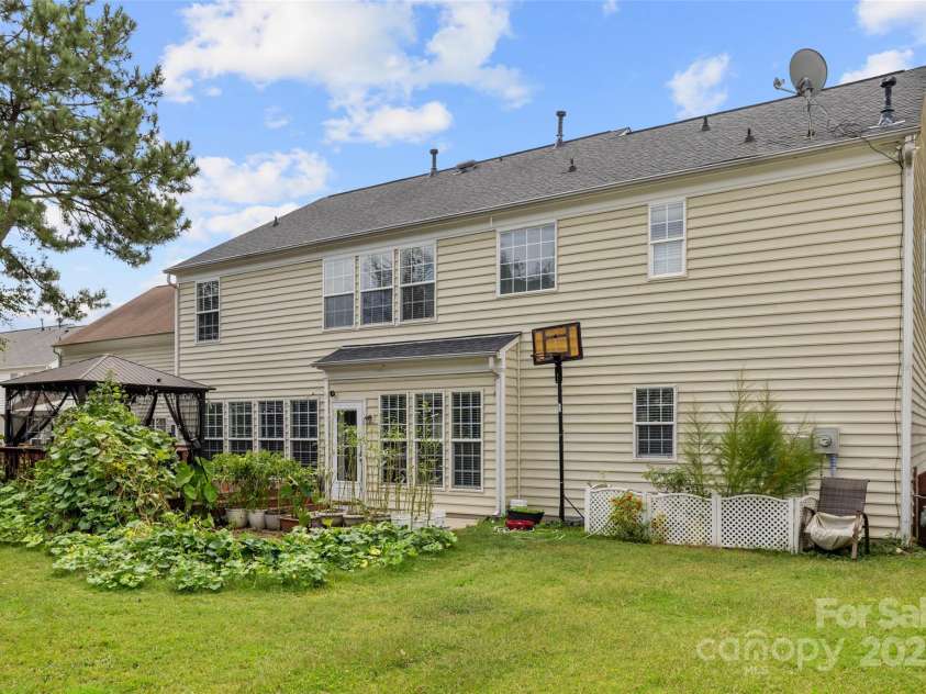 8709 Barrelli Court, Charlotte, NC 28277.  MLS# CAR4299344, YatesRealty ID 15571. 