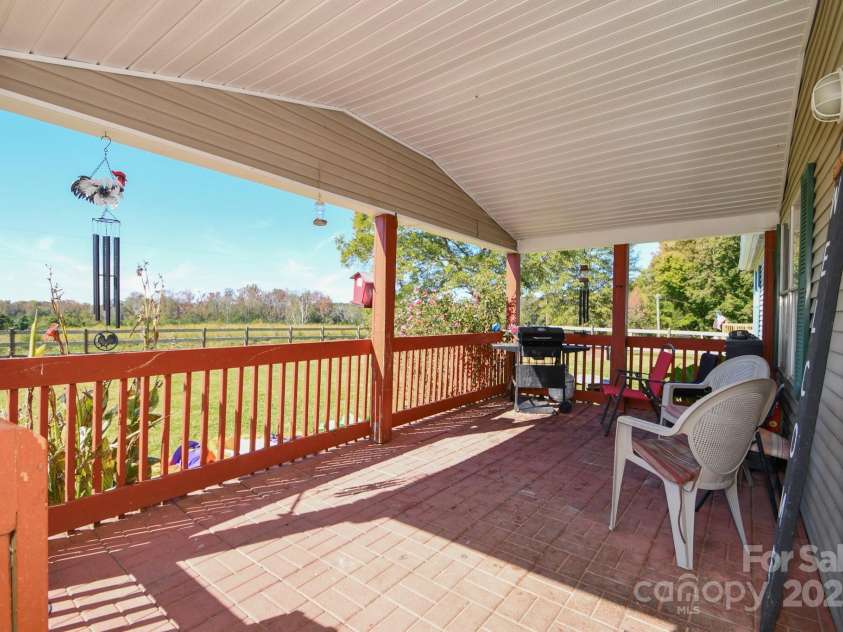 1574 Burke Duncan Road, Lancaster, SC 29720.  MLS# CAR4259092, YatesRealty ID 15573. 