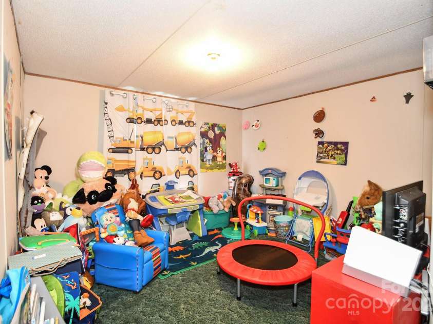 1574 Burke Duncan Road, Lancaster, SC 29720.  MLS# CAR4259092, YatesRealty ID 15573. 