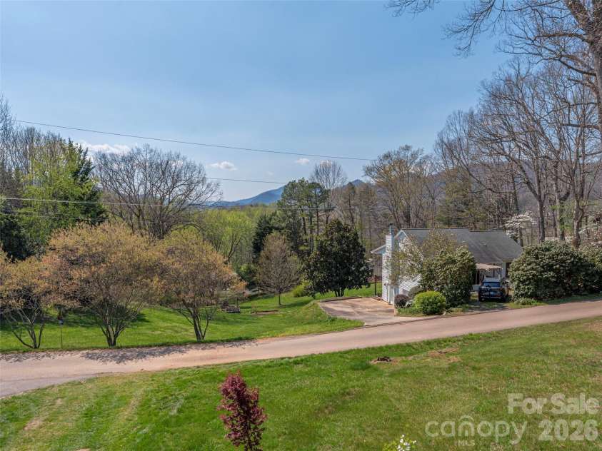 86 Hideaway Lane, Waynesville, NC 28785.  MLS# CAR4371205, YatesRealty ID 15574. Mountain View