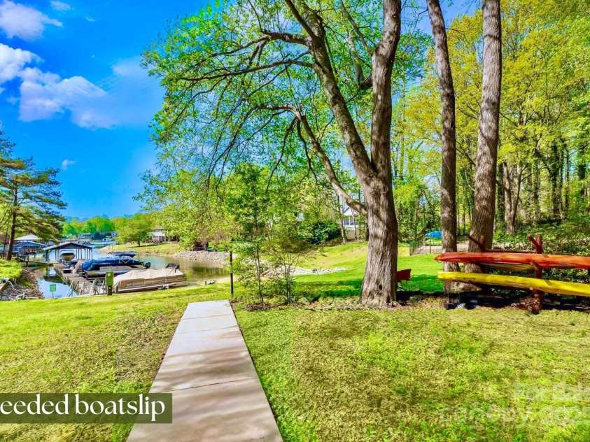 8384 Blades Trail, Denver, NC 28037.  MLS# CAR4221160, YatesRealty ID 15575. 