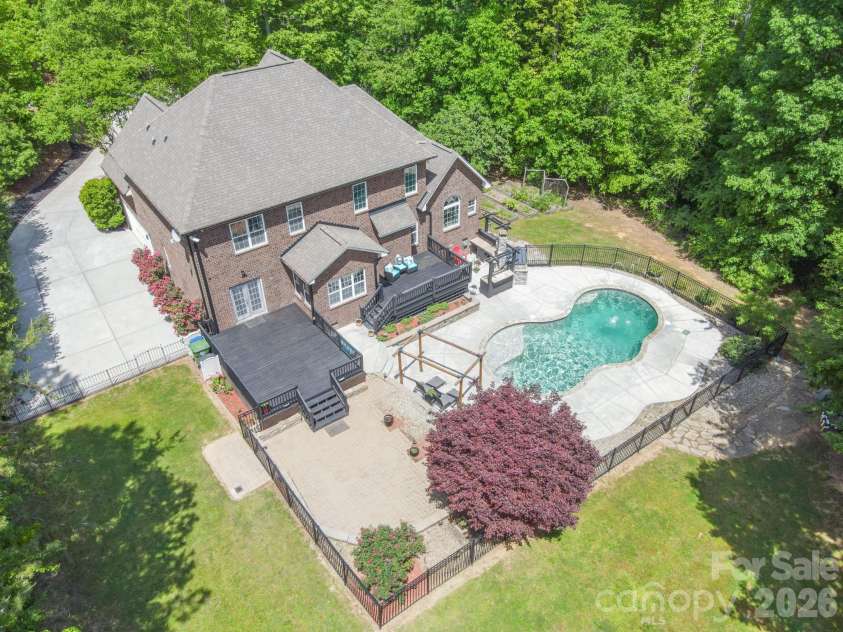 516 Shady Oaks Drive, Stanley, NC 28164.  MLS# CAR4371779, YatesRealty ID 15576. 