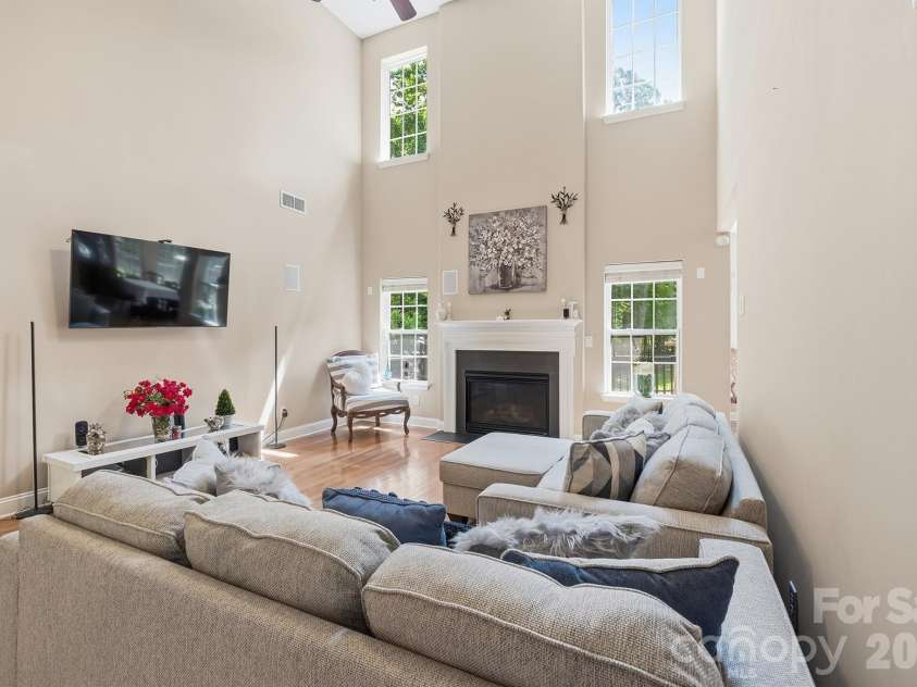 516 Shady Oaks Drive, Stanley, NC 28164.  MLS# CAR4371779, YatesRealty ID 15576. 