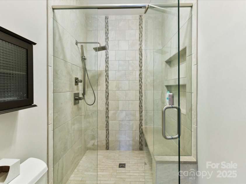930 Jetton Street, Davidson, NC 28036.  MLS# CAR4258330, YatesRealty ID 15576. 