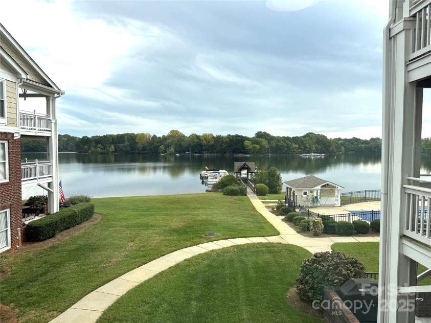 930 Jetton Street, Davidson, NC 28036.  MLS# CAR4309851, YatesRealty ID 15576. Short walk to pool and boat dock 