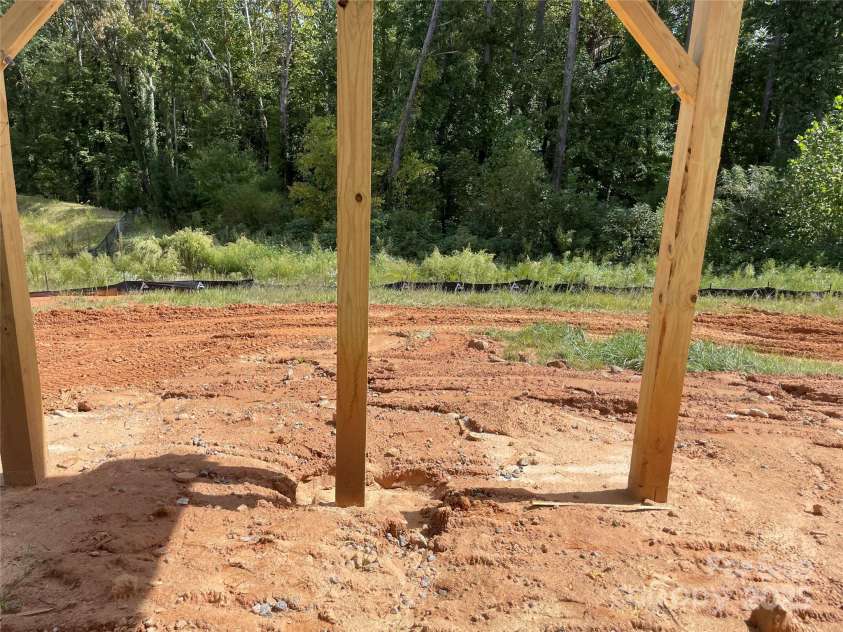 127 Rustling Waters Drive, Mooresville, NC 28117.  MLS# CAR4264187, YatesRealty ID 15578. 