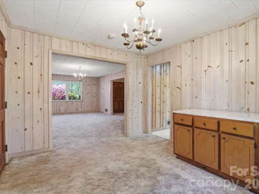 160 Denton Street, Columbus, NC 28722.  MLS# CAR4367933, YatesRealty ID 15579. 