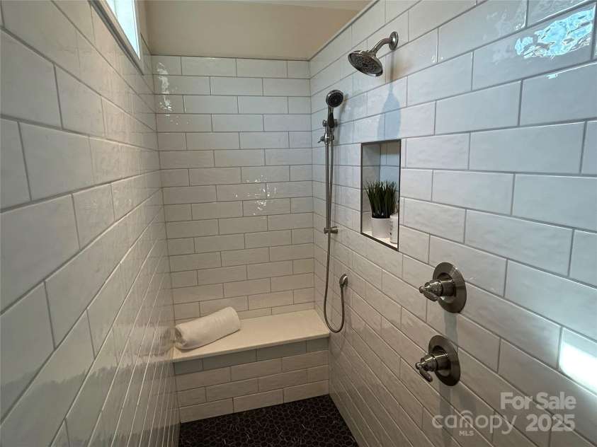 #89 Silver Trace Lane, Denver, NC 28037.  MLS# CAR4216563, YatesRealty ID 15579. 