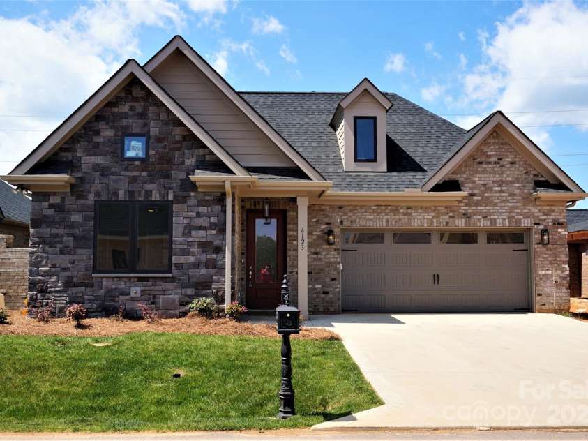 #97 Silver Trace Lane, Denver, NC 28037.  MLS# CAR4216596, YatesRealty ID 15580. 