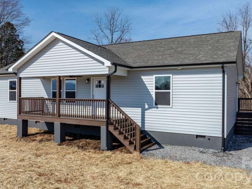 270 Old Lumber Yard Road, Morganton, NC 28655.  MLS# CAR4350090, YatesRealty ID 15582. 