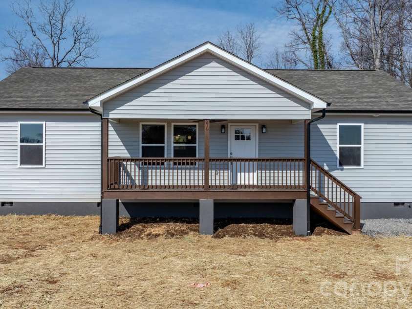 270 Old Lumber Yard Road, Morganton, NC 28655.  MLS# CAR4350090, YatesRealty ID 15582. 