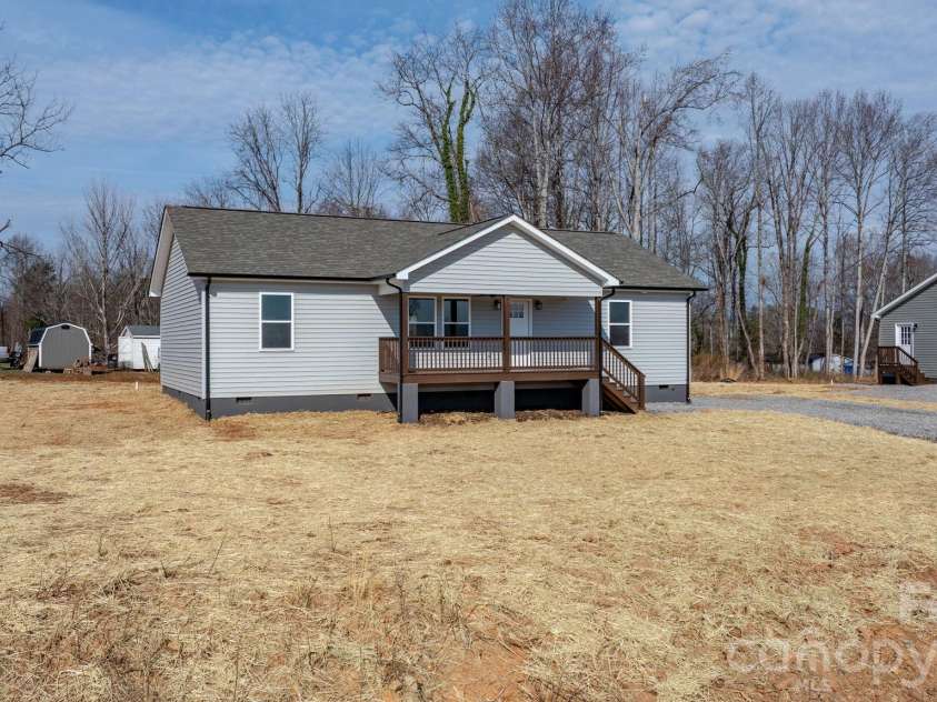270 Old Lumber Yard Road, Morganton, NC 28655.  MLS# CAR4350090, YatesRealty ID 15582. 