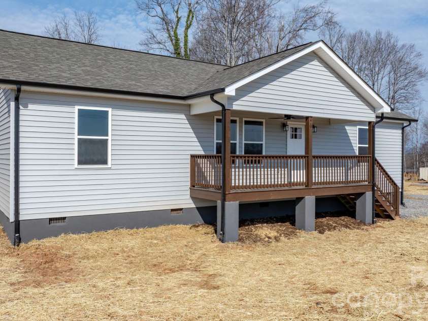 270 Old Lumber Yard Road, Morganton, NC 28655.  MLS# CAR4350090, YatesRealty ID 15582. 