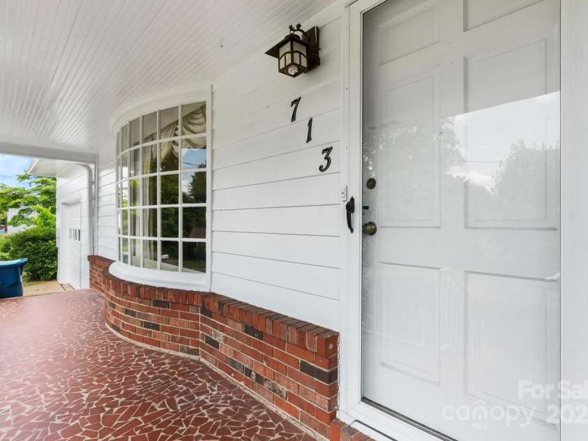 713 Crozet Street, Valdese, NC 28690.  MLS# CAR4258235, YatesRealty ID 15582. 