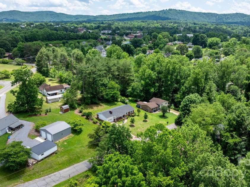 713 Crozet Street, Valdese, NC 28690.  MLS# CAR4258235, YatesRealty ID 15582. 