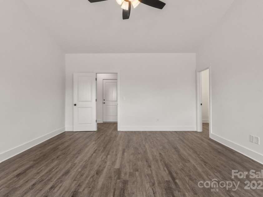 5177 Flay Road, Lincolnton, NC 28021.  MLS# CAR4219235, YatesRealty ID 15584. 