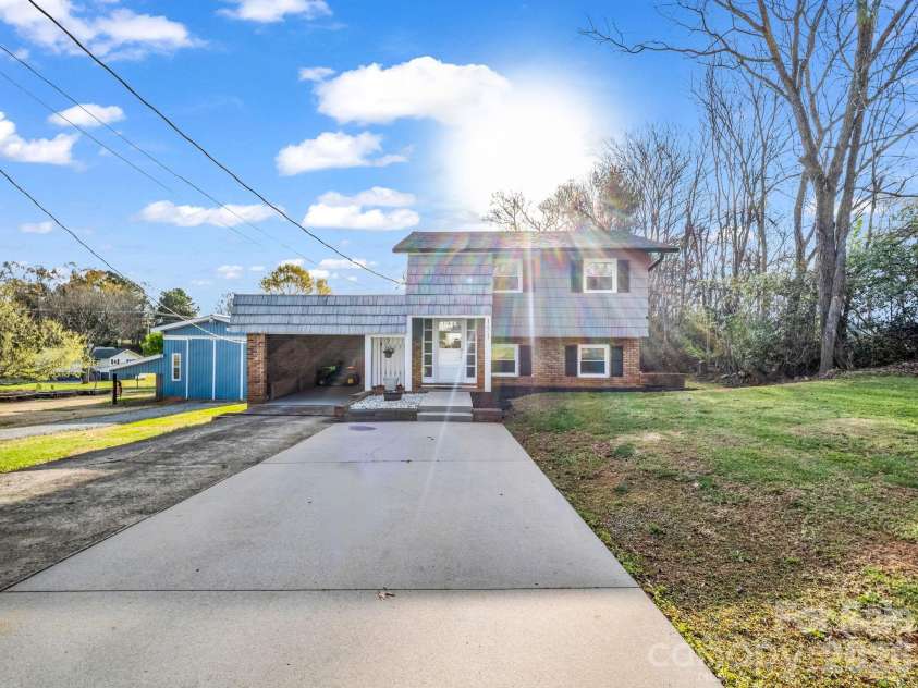 151 Main Street, Bostic, NC 28018.  MLS# CAR4359226, YatesRealty ID 15585. 