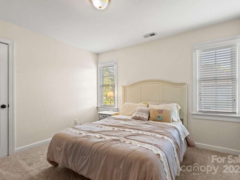 3340 Blue Jay Pass, Fort Mill, SC 29708.  MLS# CAR4254626, YatesRealty ID 15585. 